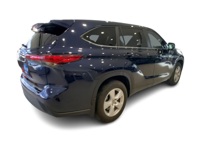 Thumbnail: 2023 Toyota Highlander - 19