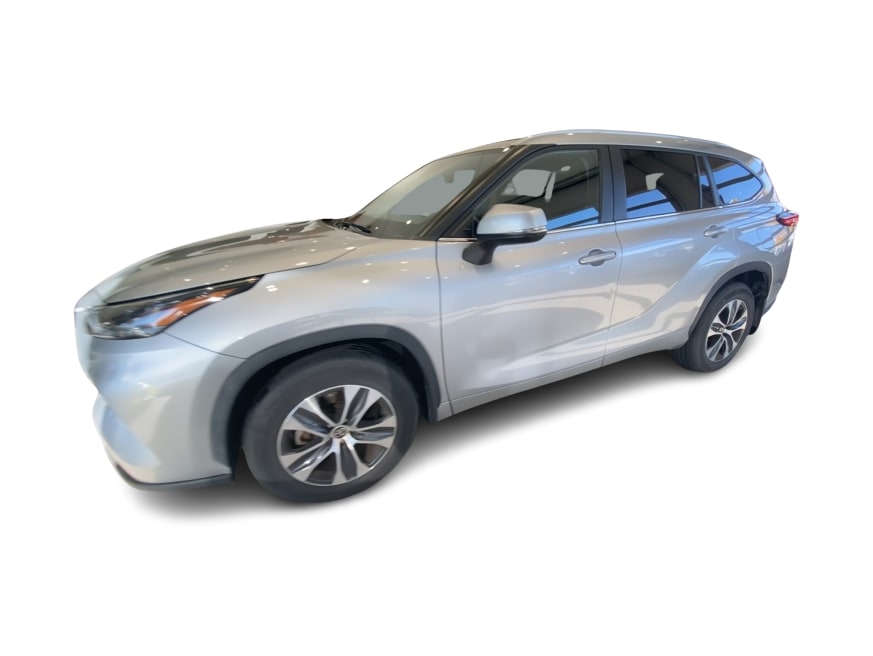 Thumbnail: 2023 Toyota Highlander - 3