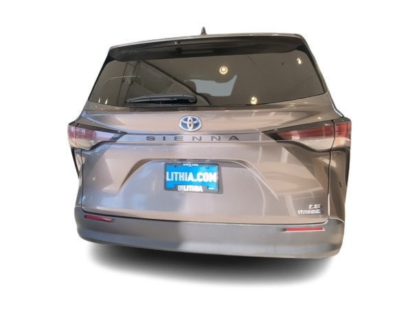 Thumbnail: 2024 Toyota Sienna - 4