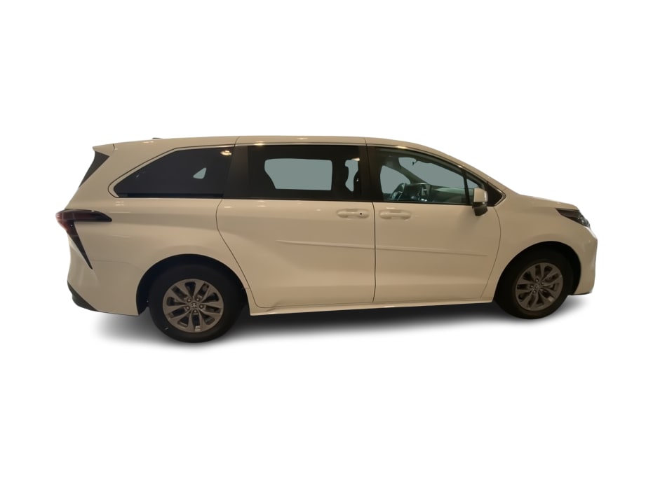 Thumbnail: 2024 Toyota Sienna - 19