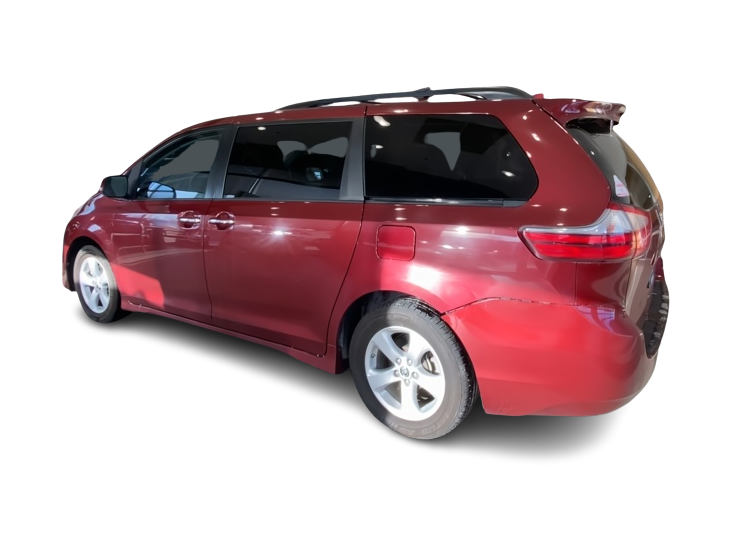 Thumbnail: 2020 Toyota Sienna - 4