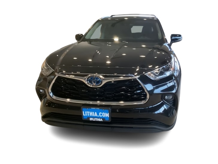 Thumbnail: 2023 Toyota Highlander - 6