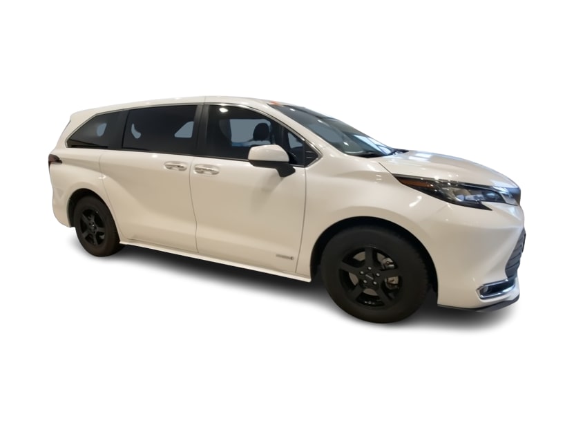Thumbnail: 2021 Toyota Sienna - 17