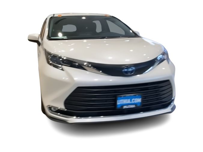 Thumbnail: 2021 Toyota Sienna - 6