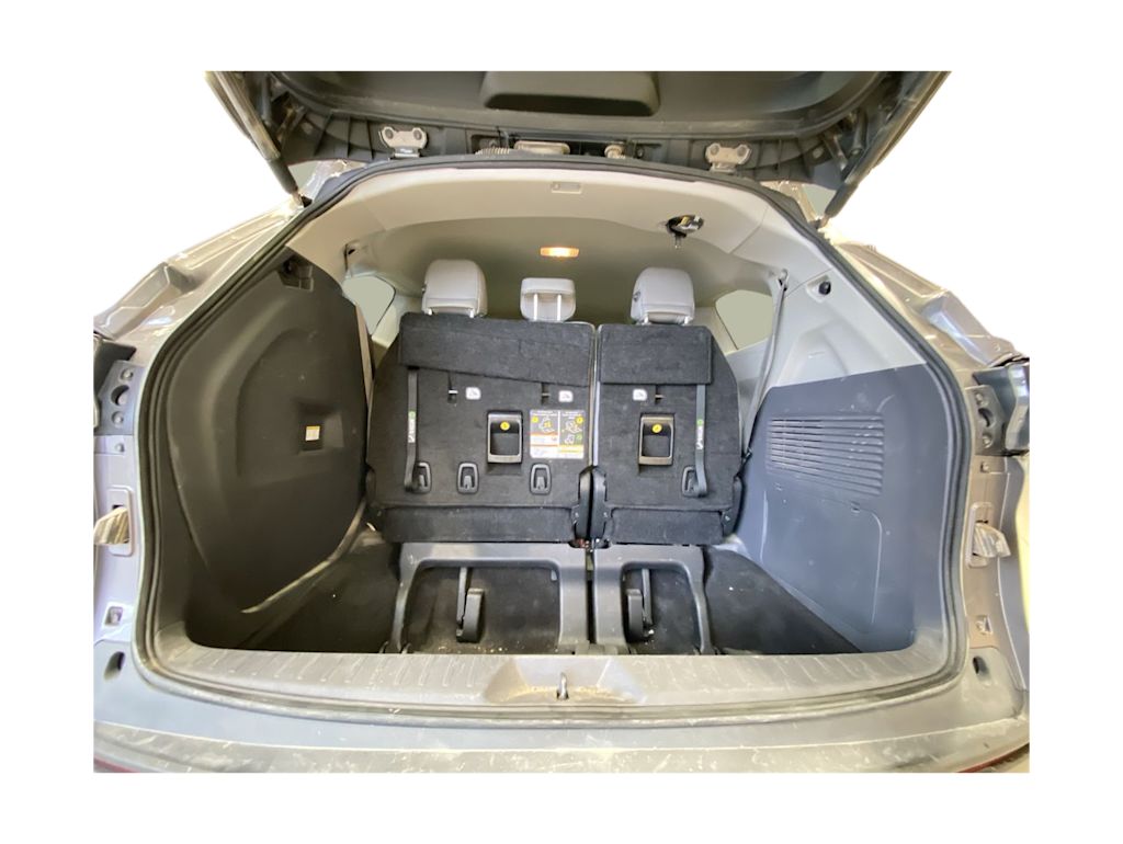 Thumbnail: 2023 Toyota Sienna - 14