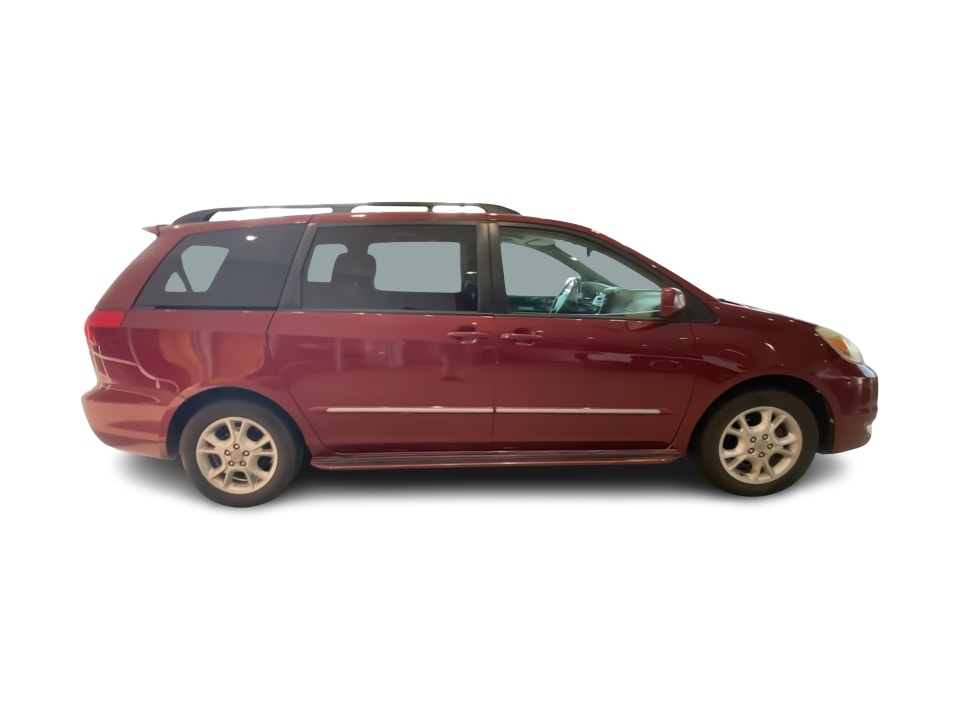 Thumbnail: 2005 Toyota Sienna - 18
