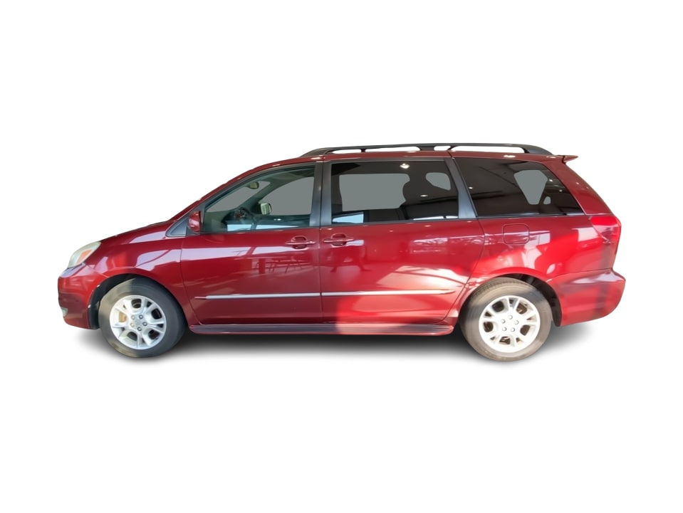 Thumbnail: 2005 Toyota Sienna - 3