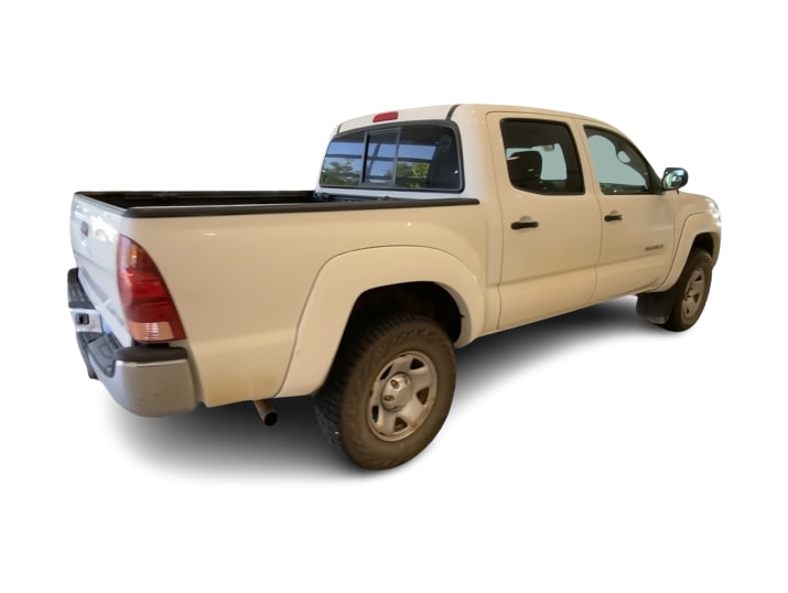 Thumbnail: 2005 Toyota Tacoma - 19