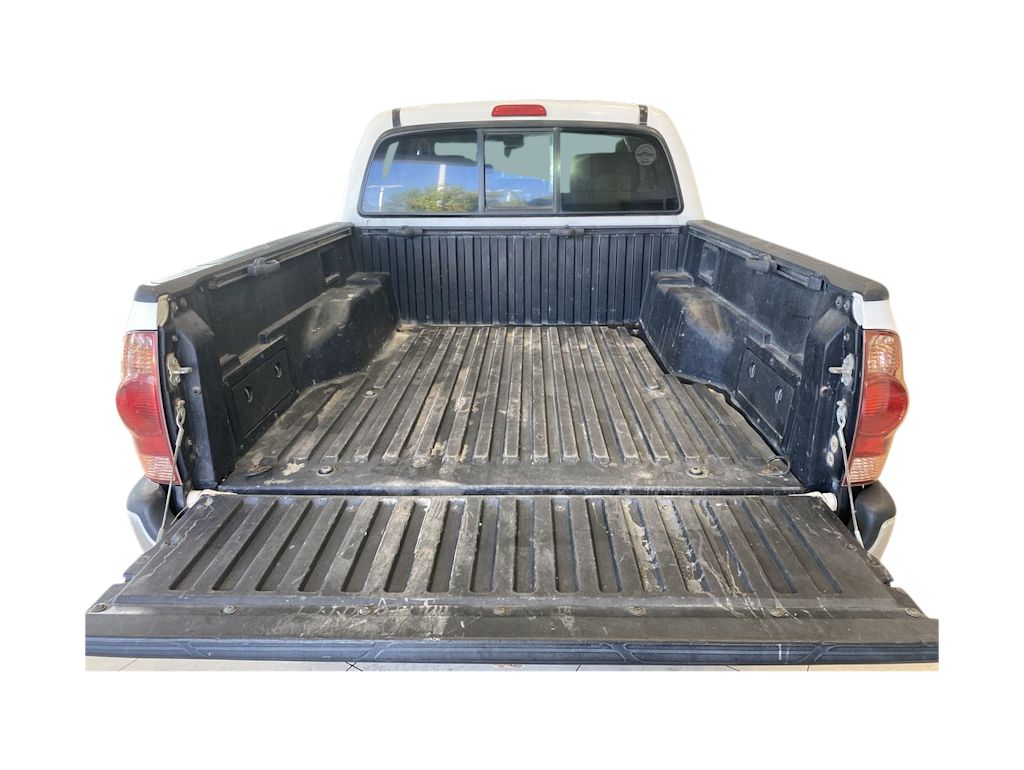 Thumbnail: 2005 Toyota Tacoma - 16