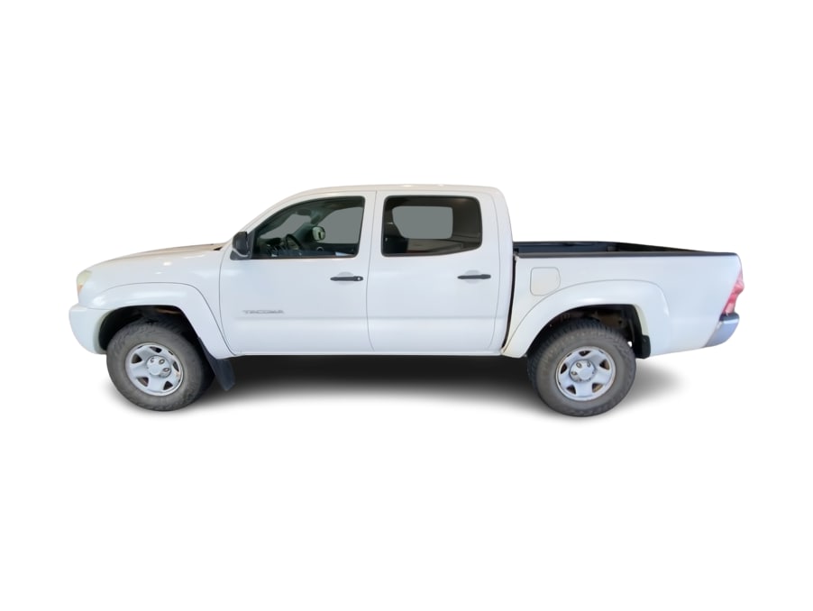 Thumbnail: 2005 Toyota Tacoma - 3