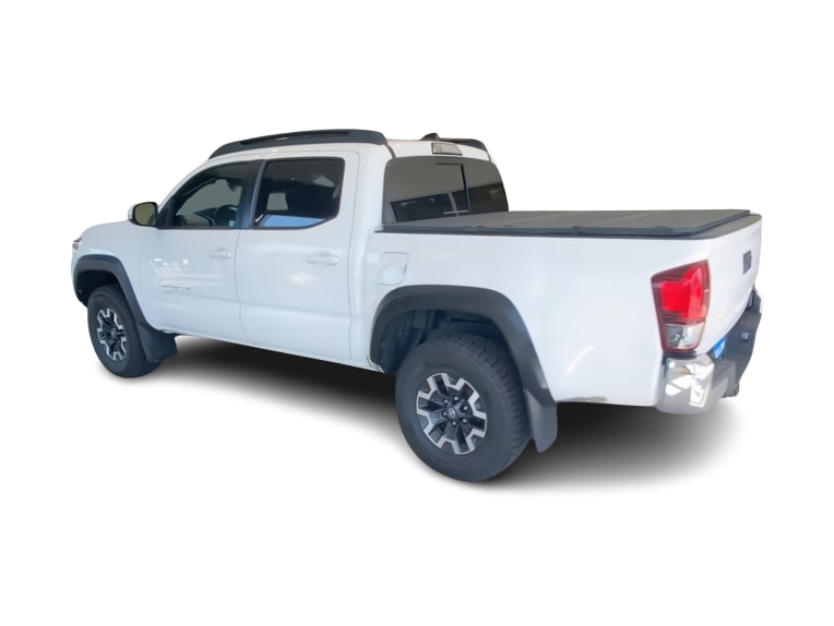 Thumbnail: 2018 Toyota Tacoma - 18