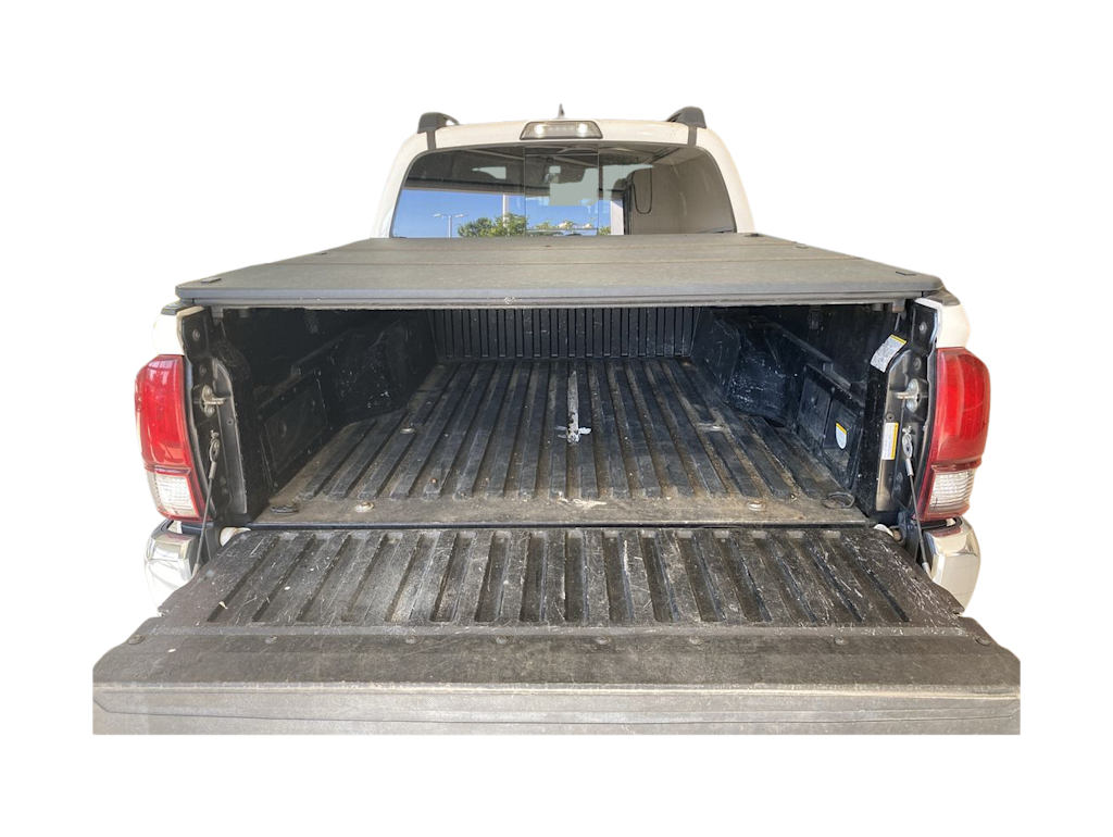 Thumbnail: 2018 Toyota Tacoma - 15