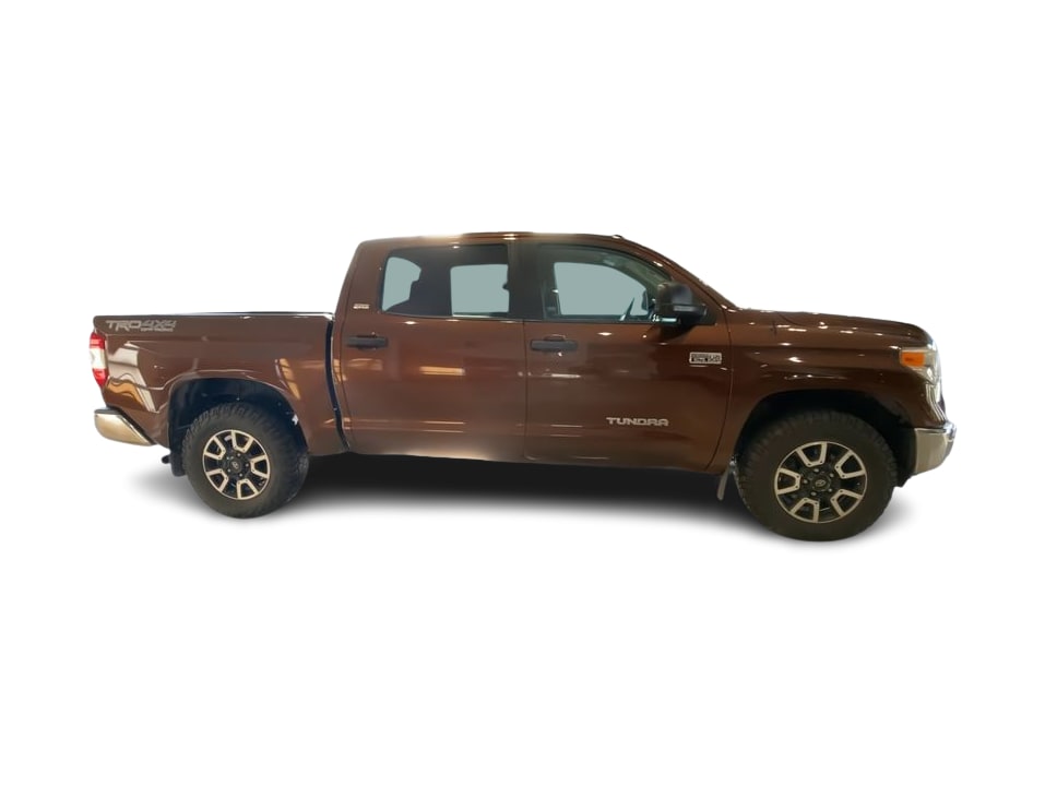 2017 Toyota Tundra SR5 18