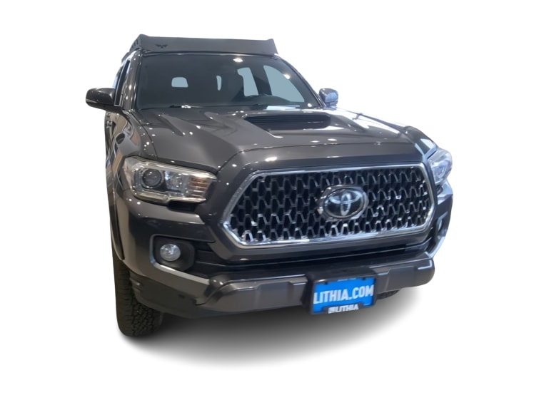 Thumbnail: 2019 Toyota Tacoma - 6