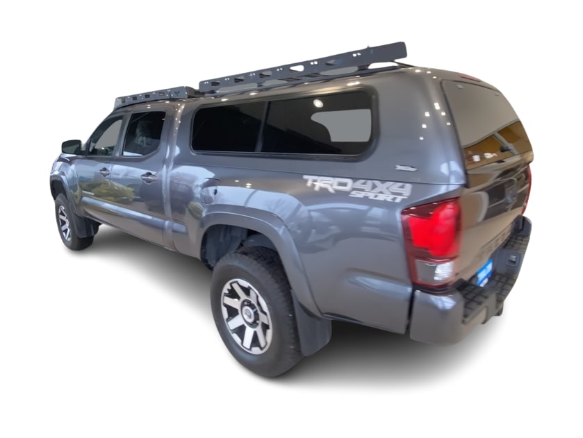 Thumbnail: 2019 Toyota Tacoma - 4