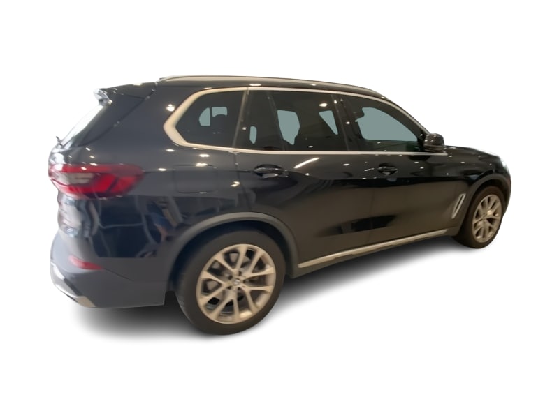 Thumbnail: 2021 BMW X5 - 17