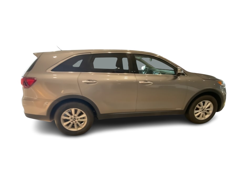 Thumbnail: 2019 Kia Sorento - 19