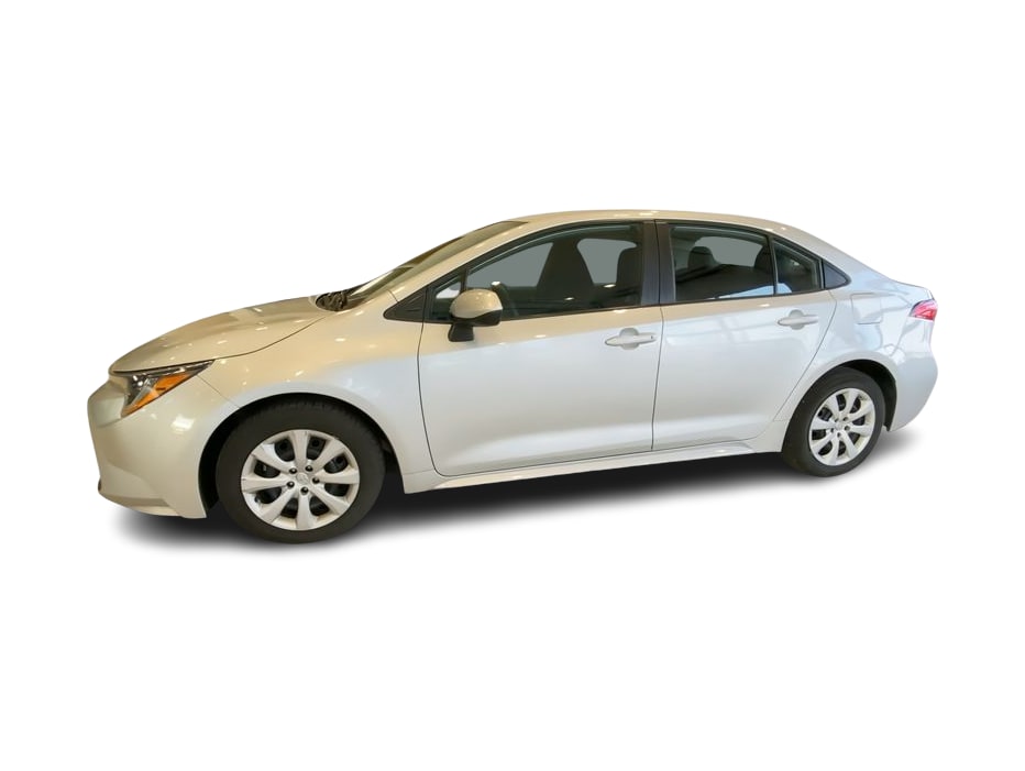 Thumbnail: 2022 Toyota Corolla - 3