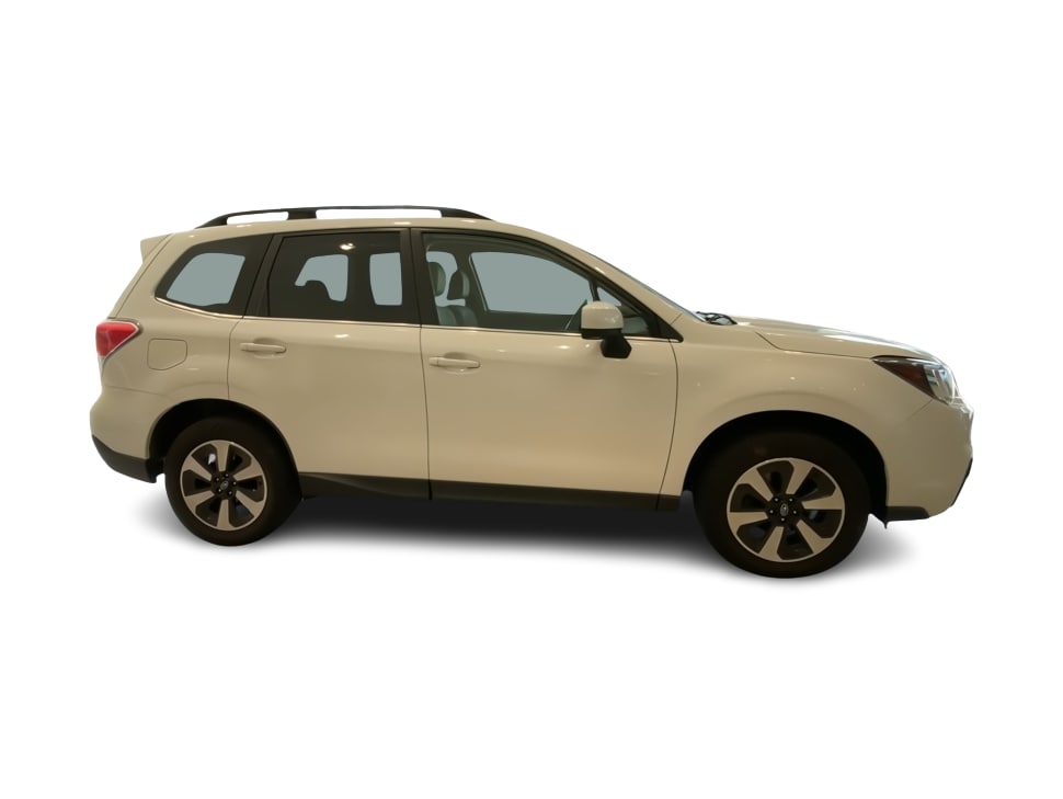 Thumbnail: 2017 Subaru Forester - 20