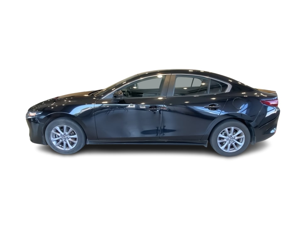 Thumbnail: 2020 Mazda Mazda3 - 3