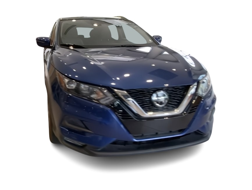 Thumbnail: 2020 Nissan Rogue Sport - 4