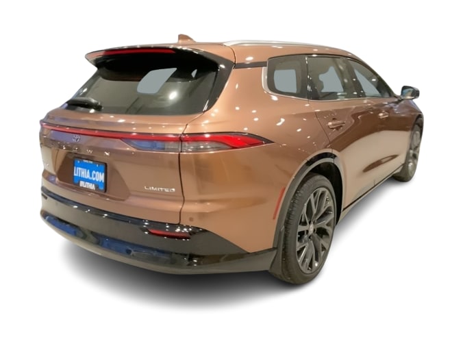 Thumbnail: 2025 Toyota Crown Signia - 19