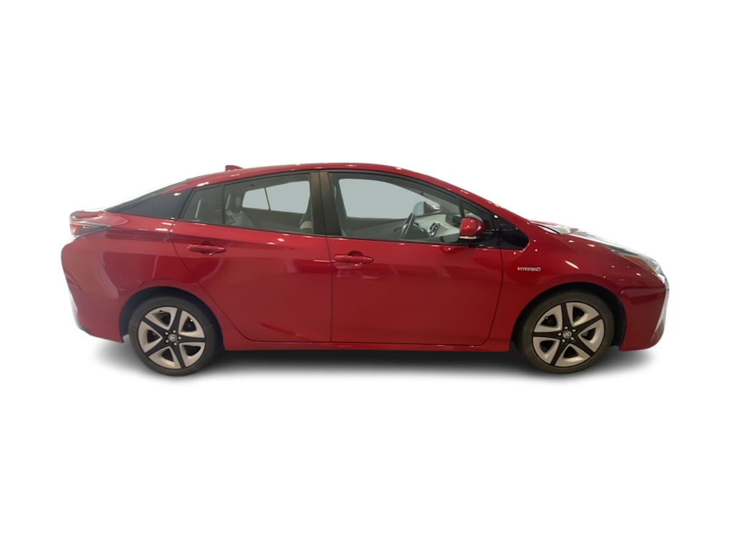 Thumbnail: 2016 Toyota Prius - 18