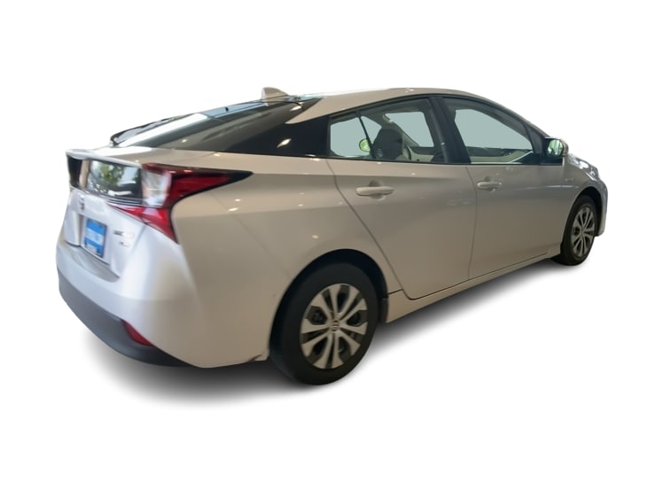 Thumbnail: 2020 Toyota Prius - 17