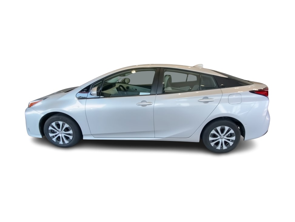Thumbnail: 2020 Toyota Prius - 3