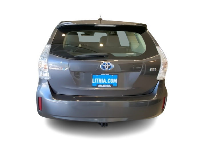 Thumbnail: 2014 Toyota Prius v - 16