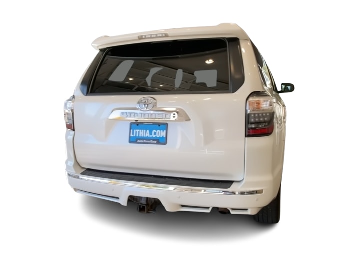 Thumbnail: 2016 Toyota 4Runner - 18
