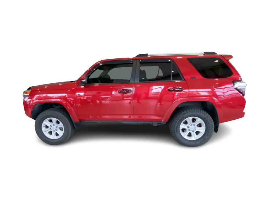Thumbnail: 2015 Toyota 4Runner - 3