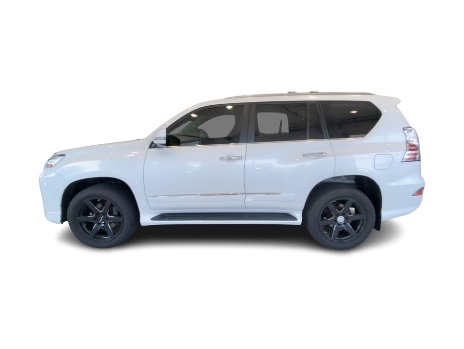 Thumbnail: 2016 Lexus GX - 3