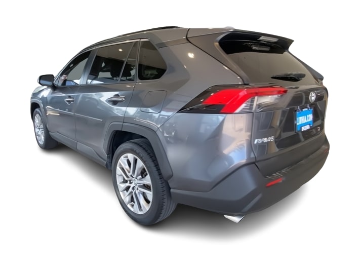 Thumbnail: 2020 Toyota RAV4 - 4