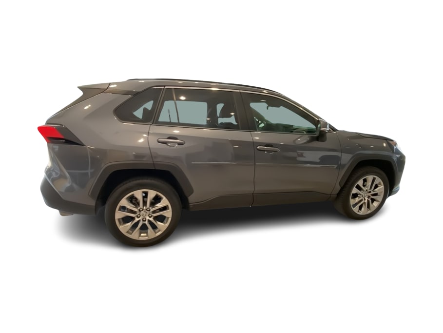 Thumbnail: 2020 Toyota RAV4 - 19