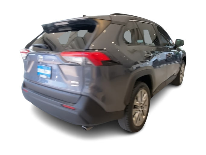 Thumbnail: 2020 Toyota RAV4 - 18
