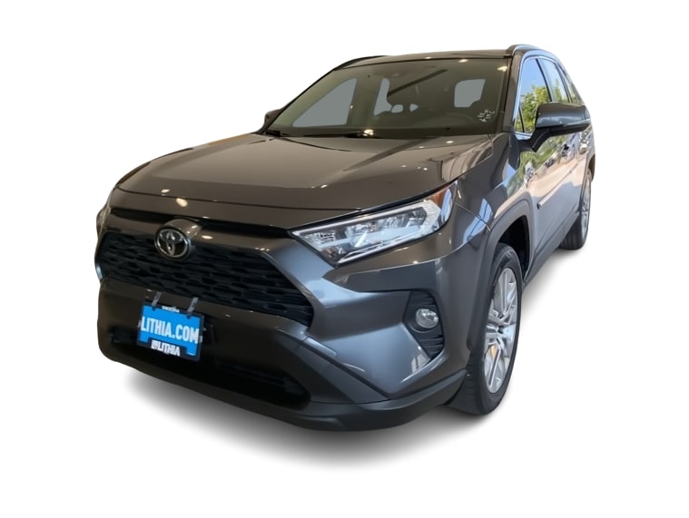 Thumbnail: 2020 Toyota RAV4 - 16