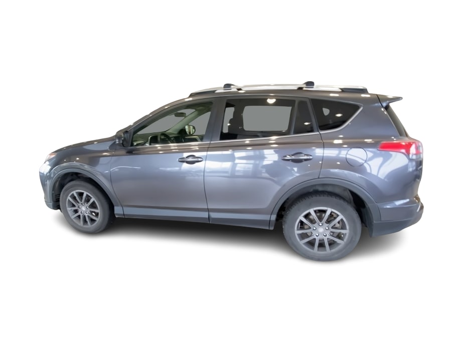 Thumbnail: 2018 Toyota RAV4 - 18