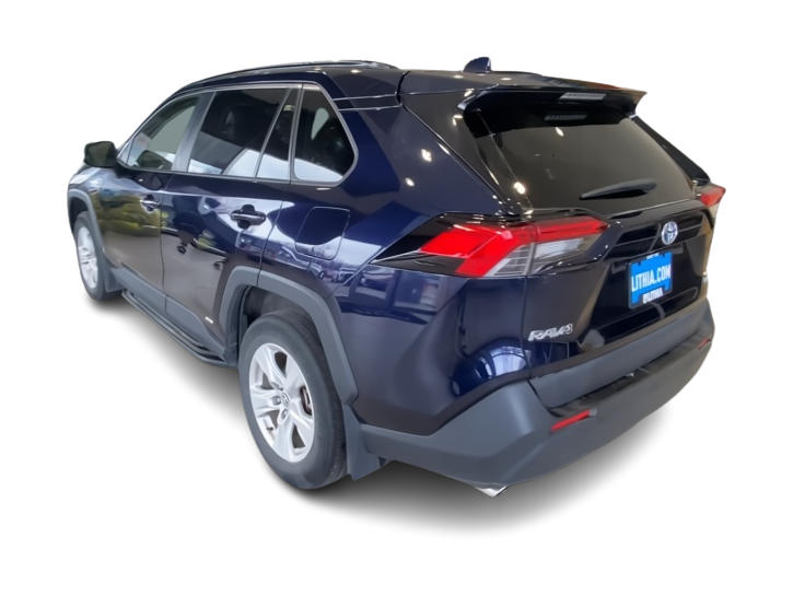 Thumbnail: 2021 Toyota RAV4 - 4