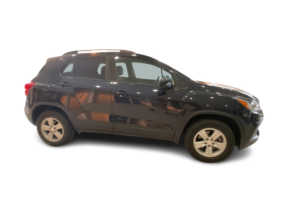 Thumbnail: 2022 Chevrolet Trax - 19