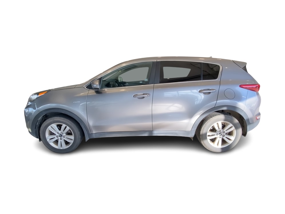 Thumbnail: 2017 Kia Sportage - 3