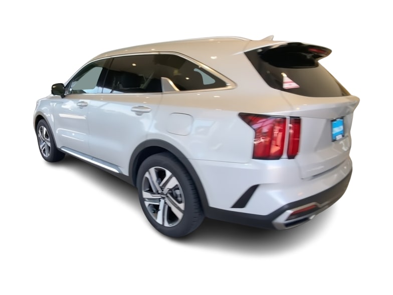 Thumbnail: 2023 Kia Sorento - 4