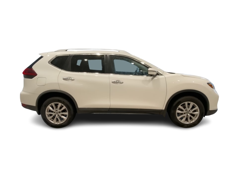 Thumbnail: 2018 Nissan Rogue - 19