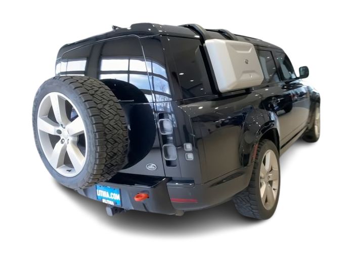 2023 Land Rover Defender 130 16
