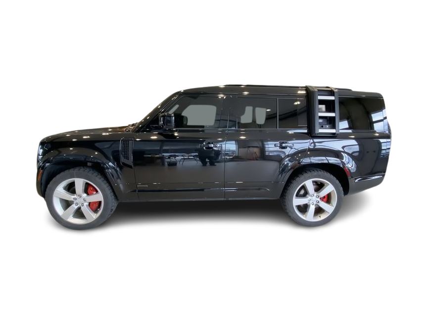 2023 Land Rover Defender 130 3