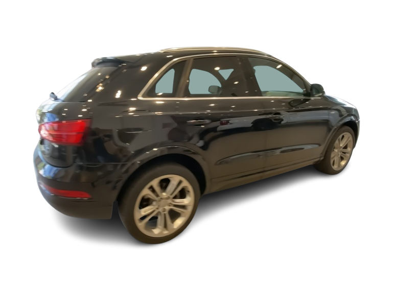 Thumbnail: 2018 Audi Q3 - 18