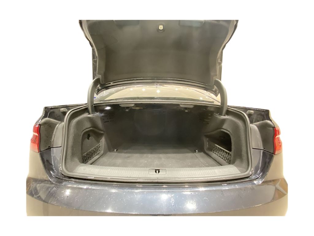 Thumbnail: 2017 Audi A4 - 16