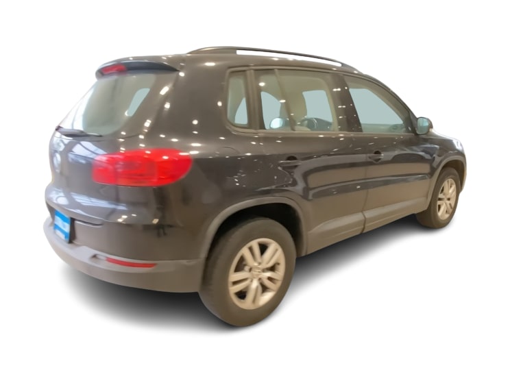 Thumbnail: 2016 Volkswagen Tiguan - 19
