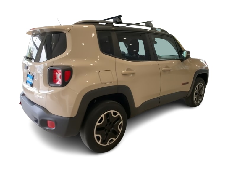 Thumbnail: 2015 Jeep Renegade - 19
