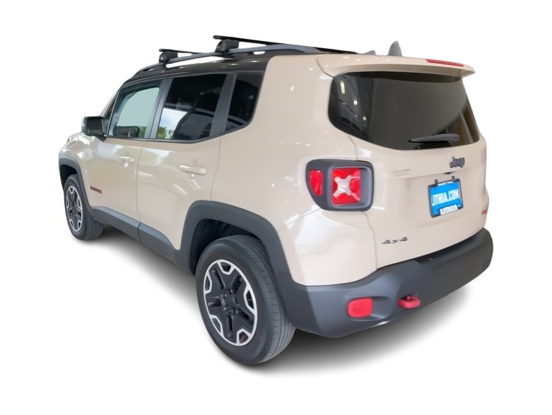 Thumbnail: 2015 Jeep Renegade - 4